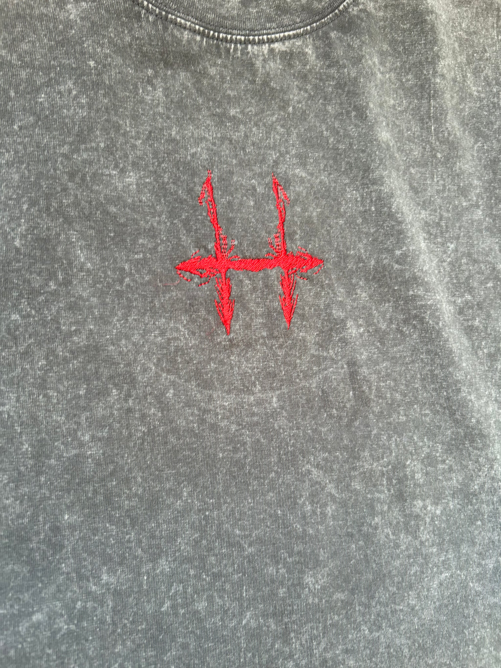 Blood manipulation tee