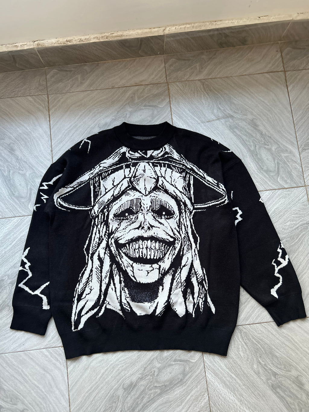 Smilling god Sweater