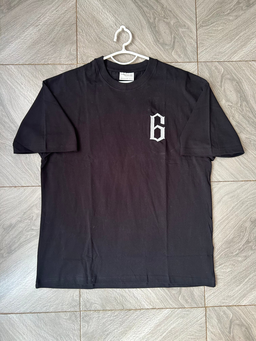 No.6 Arancarar Tee